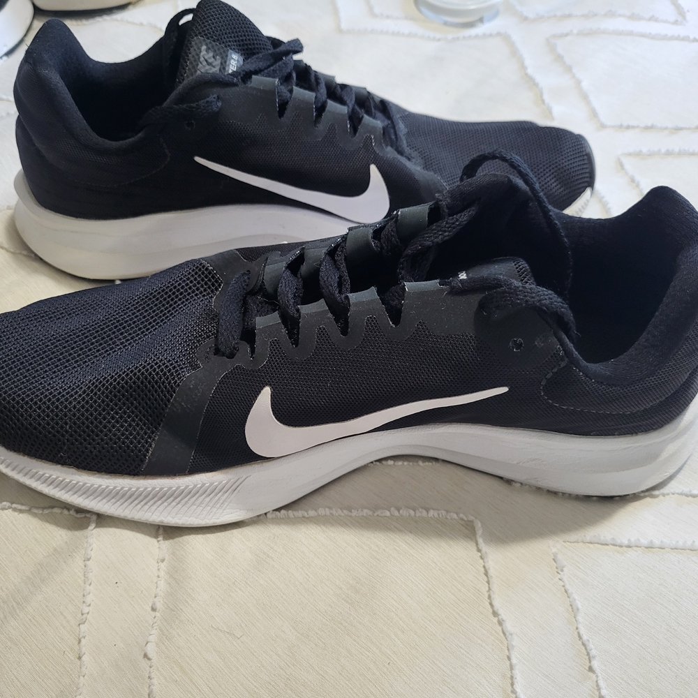 Nike Downshifter 8